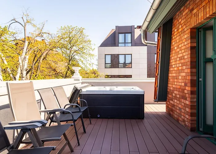 Victoria By Victus Apartment *